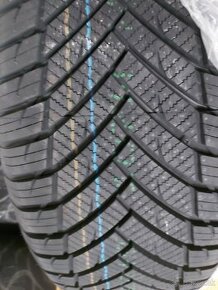 Celoročné pneumatiky 235/45r18