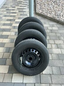 Sada zimnych pneumatik 4x 195/65 R15 - 1