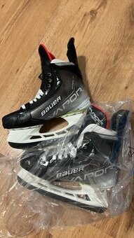 Bauer Hyperlite