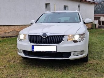 Skoda Superb 2,0 TDI, 4x4 DSG r. 11/2011, 103 kW