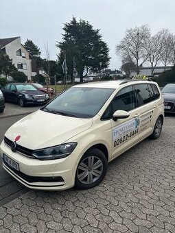 Touran 2,0tdi 2021 7miest