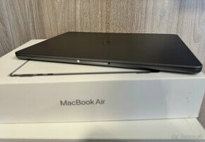 Macbook Air M2 256gb - 1