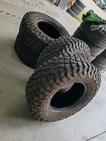 Bfgoodrich KM 3 Mud Terrain R17 M+S - 1