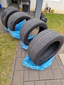 275/45 ZR21 + 315/40 ZR21 sada na SUV Setula S Race letné