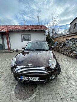 MINI Cooper Clubman