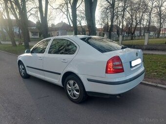 Predám Škodu Octavia 1,9tdi 77kw sedan.