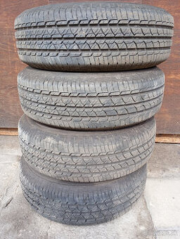 Letné pneu Barum 175/65R14.