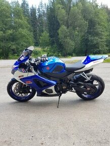 Suzuki GSX-R 1000 K8