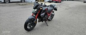 HONDA HORNET 750