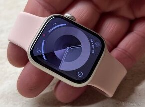 Apple Watch 9 41mm (záruka: 5.4.2025)