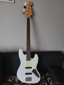 Basgitara SX