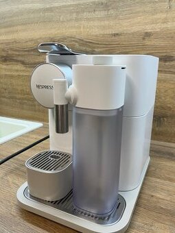 Nespresso DeLonghi Gran Lattissima Fresh Vitality