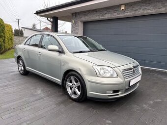 Toyota Avensis 1.8T nova stk ek