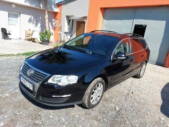 Rozpredam Volkswagen Passat B6 2,0 tdi 103kw BMP,farba ciern