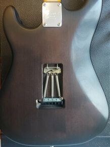 squier stratocaster - 1