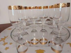 Retro sklenené poháre so zlatým zdobením, Bohemia