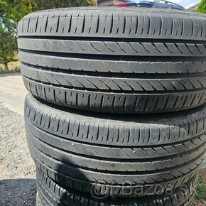 215/50 r18 Toyo - 1