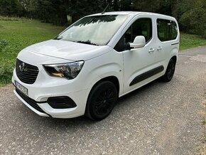 Opel Combo Life 1.2-81kW--rv:12.6.2020-44100km-1.majitel-SK