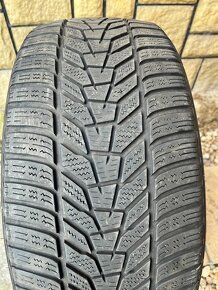 235/40 r19 Hankook