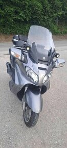 Suzuki Burgman 650 Executive - 1