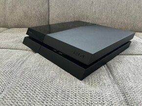 Playstation 4 FAT - 1