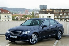 Mercedes-Benz C trieda Sedan 200 BlueEFFICIENCY Elegance A/T