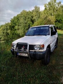 Predám Mitsubishi pajero 2,5GLX