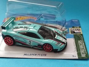 Hot wheels 7 - McLaren F1 GTR - rozbalené