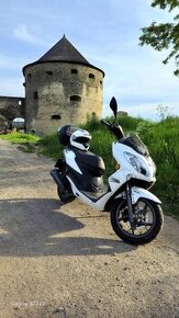 Predám scooter Keeway 125  r.v.2017