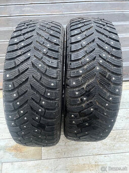 Zimne pneu Toyo s hrotmi 205/60 R16 rv 2020