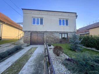 PREDAJ dom s garážou a pozem. 2342m² Chudá Lehota