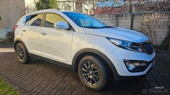 Kia Sportage 1.6  99 kv