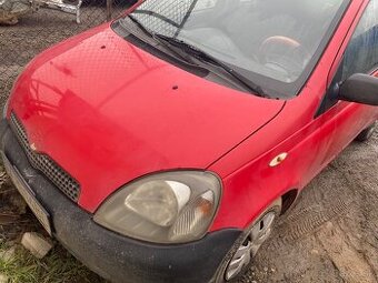 Predám Toyotu yaris 1,3 vvti 2002 - 1