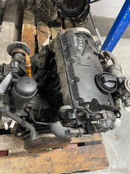 Motor 1.9tdi 74kw AVB passat superb audi