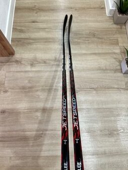 ✅ CELÉ HOKEJKY CCM JETSPEED FT5 PRO - 75 F - P92 - 169 CM ❤️