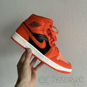 Nike Air Jordan 1 Mid SE - 1