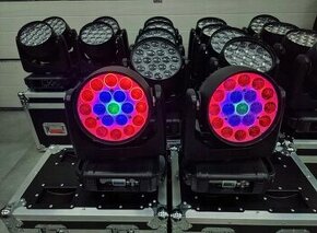 8x Moving Head Wash 19x15w RGBWW Zoom + case