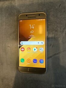 Samsung Galaxy A3 2017 - 1