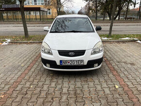 Kia Rio Sporty edition 1.4, benzín