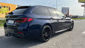 BMW rad 5 Touring 540i mHEV xDrive A/T