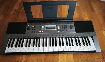 Yamaha PSR-E353