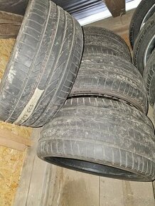 255/35 R19 + 285/30 R19 Letne