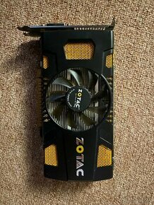 GTX 550 TI ZOTAC - 1