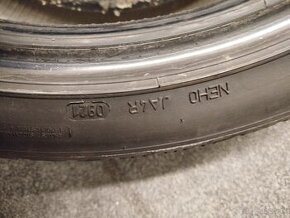 235/45 R18 zimné Dunlop