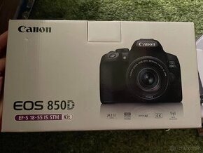 Canon eos 850D