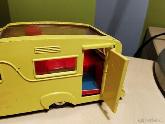 Dinky toys karavan