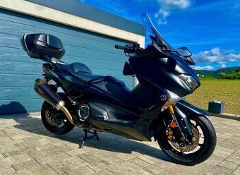 Yamaha T-Max 530 Black