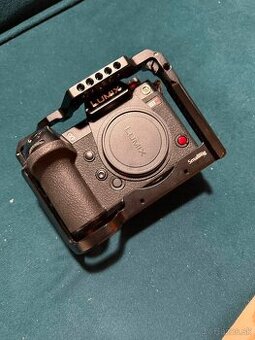 Lumix S1H