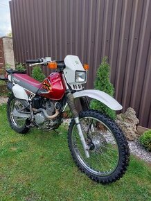 Suzuki Dr 125