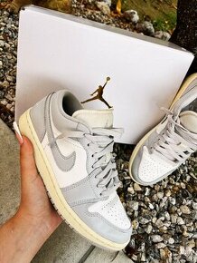 Nike Air Jordan 1 low